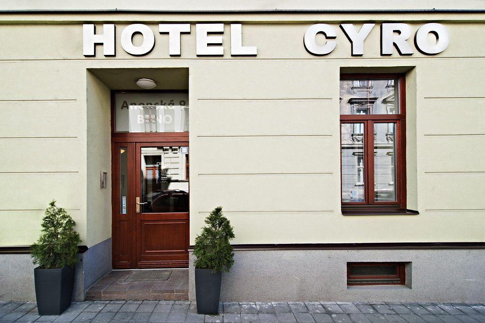 Hotel Cyro Брно Экстерьер фото
