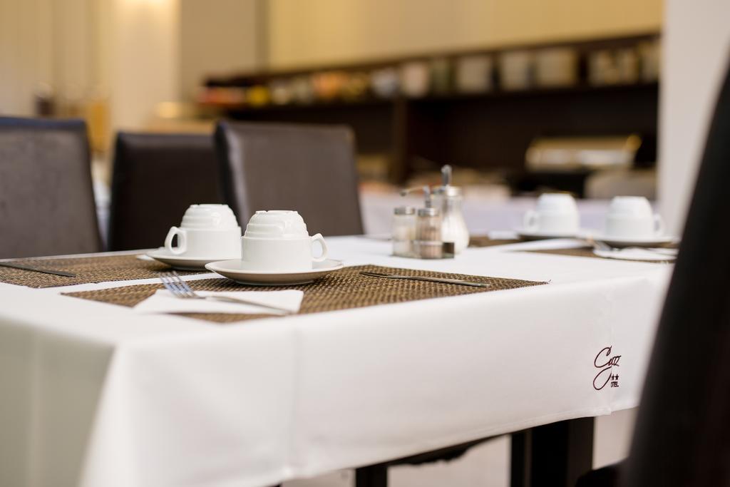 Hotel Cyro Брно Экстерьер фото