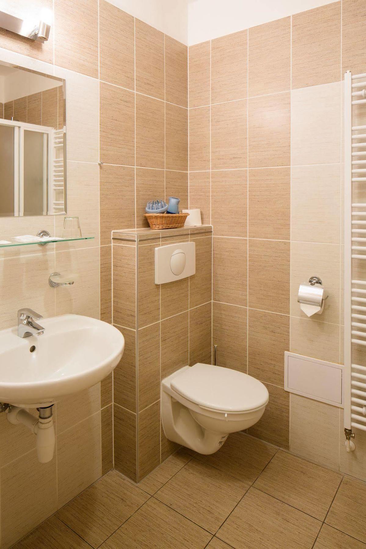 Hotel Cyro Брно Экстерьер фото